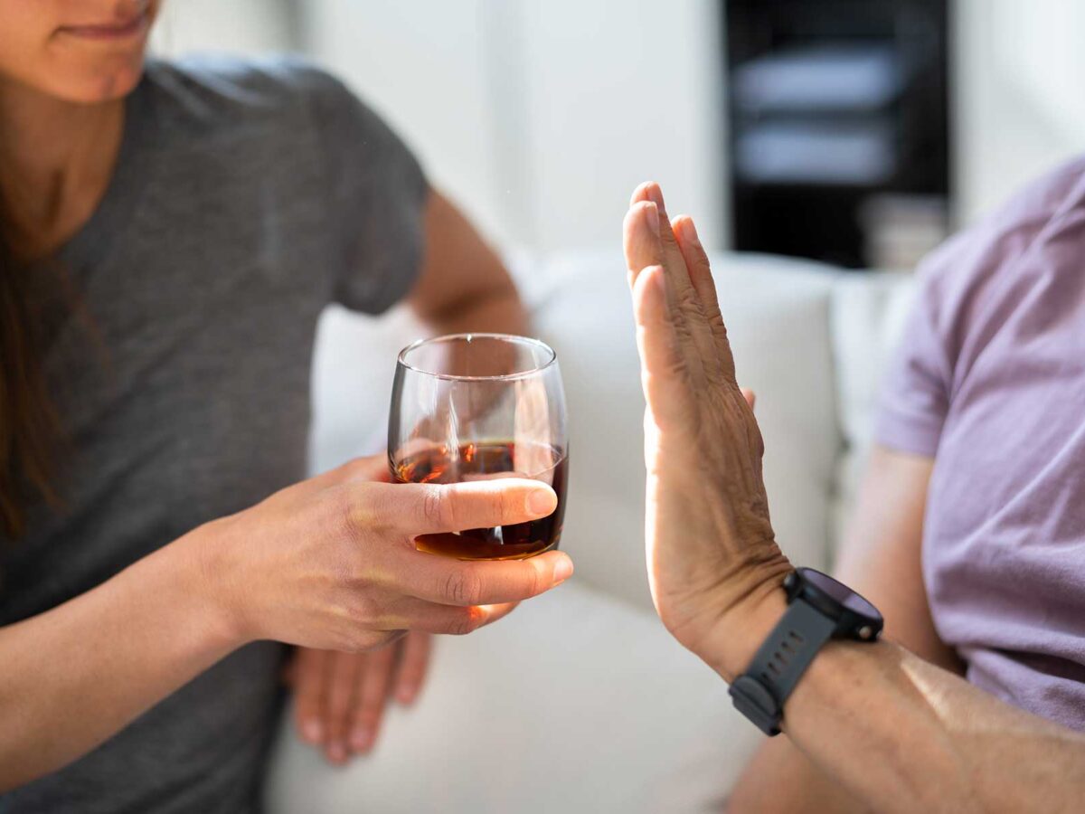 Alcohol: 8 Steps to Slow Down Your Drinking - Watersedge Counselling